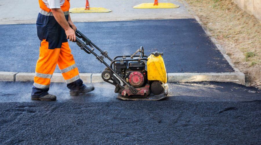 Professional gutter cleaning in Appleton, NY